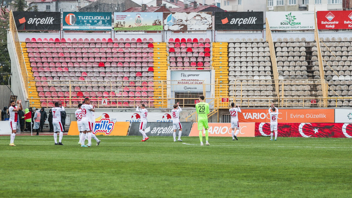 Boluspor - Samsunspor maçının akabinde gerginlik yaşandı