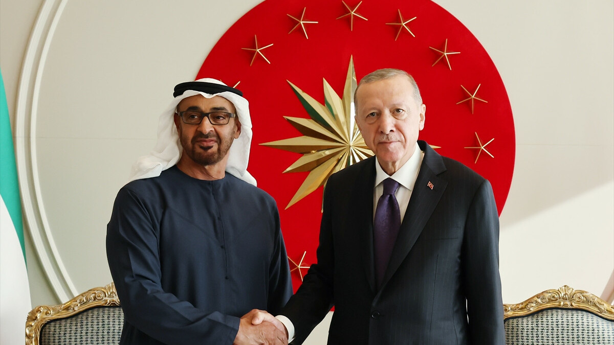 Cumhurbaşkanı Erdoğan, BAE Devlet Lideri Muhammed bin Zayed ile bir ortaya geldi