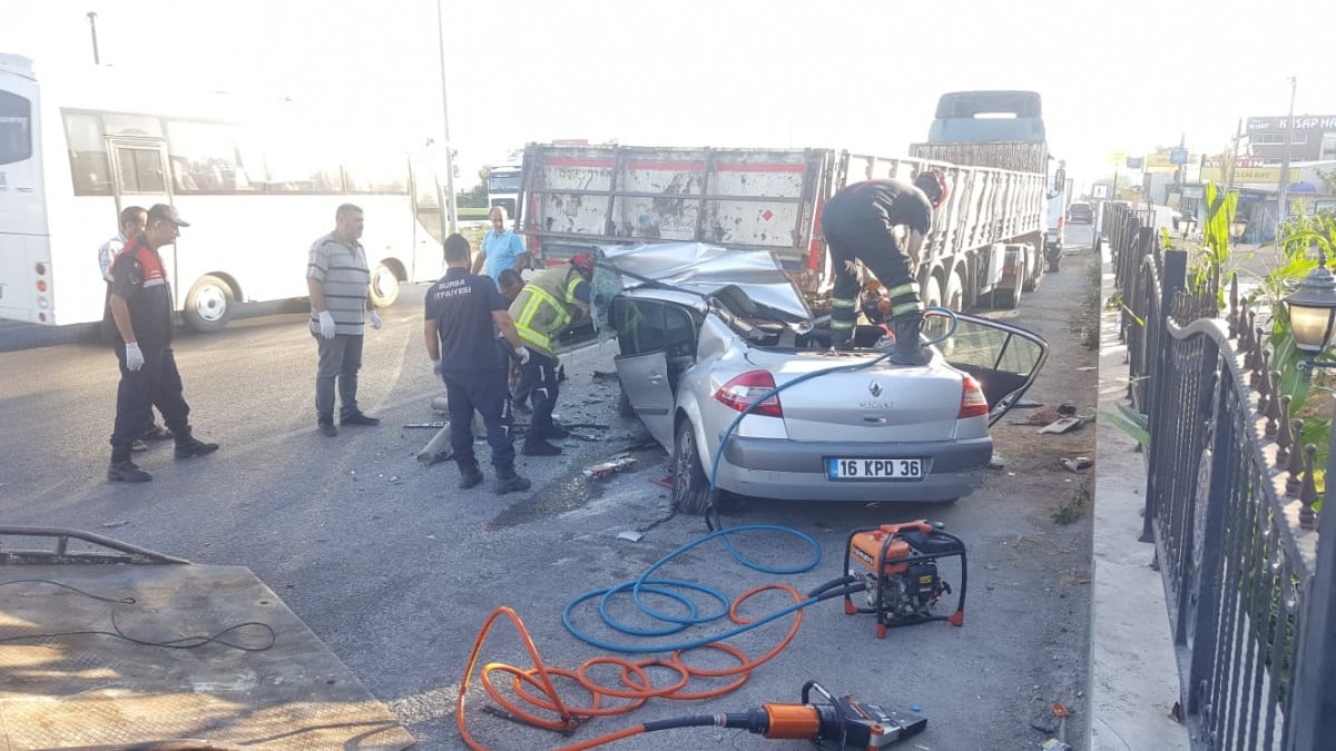 Bursa'da 4 kişinin öldüğü kazada tır şoförü tutuklandı