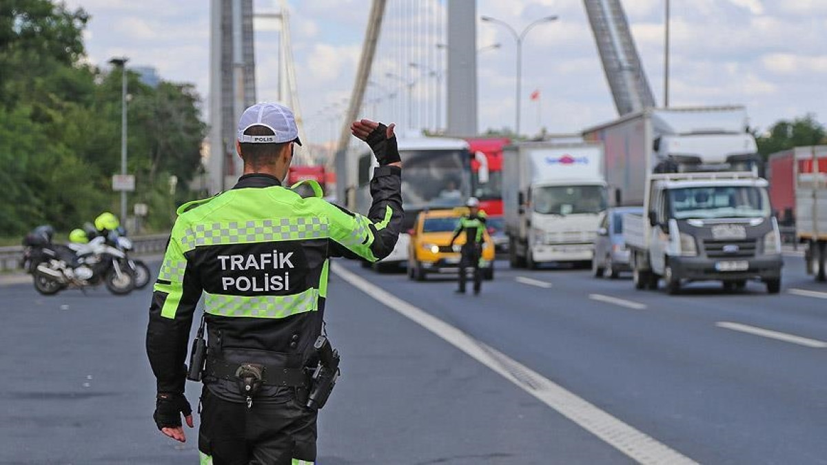 İstanbul'daki kontrollerde şoförlere 704 bin 432 lira ceza kesildi
