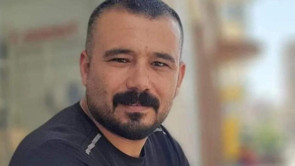 Mersin'de motosikletiyle kaldırıma çarpan adam hayatını kaybetti