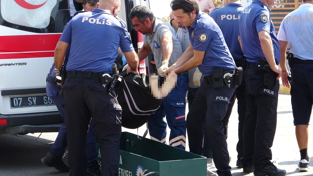 Antalya'da cezaevinden müsaadeli çıkan genç girdiği denizde boğuldu