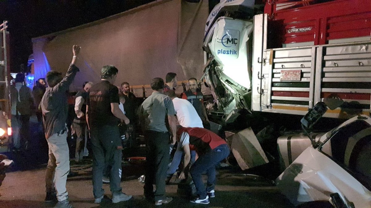 Çorum’da tır kazası: Şoför hayatını kaybetti