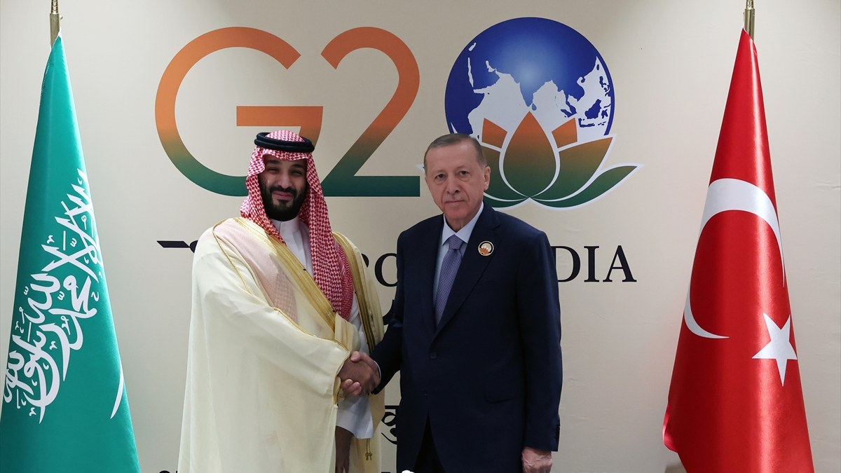 Cumhurbaşkanı Erdoğan, Suudi Arabistan Veliaht Prensi Muhammed Bin Selman görüştü