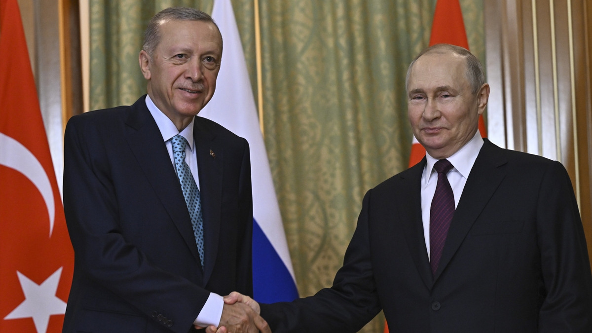 Dünya, Soçi'de düzenlenen Erdoğan - Putin tepesine kilitlendi