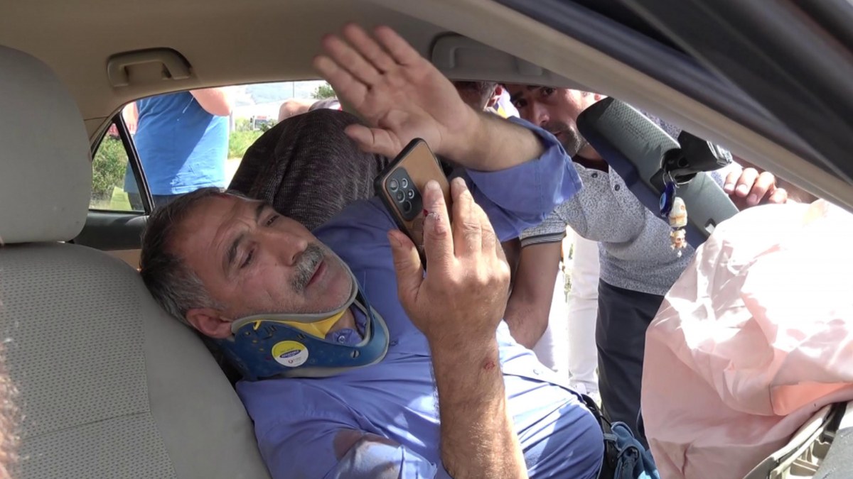 Erzurum'da kaza yapan şoförün telefon ısrarı kızdırdı