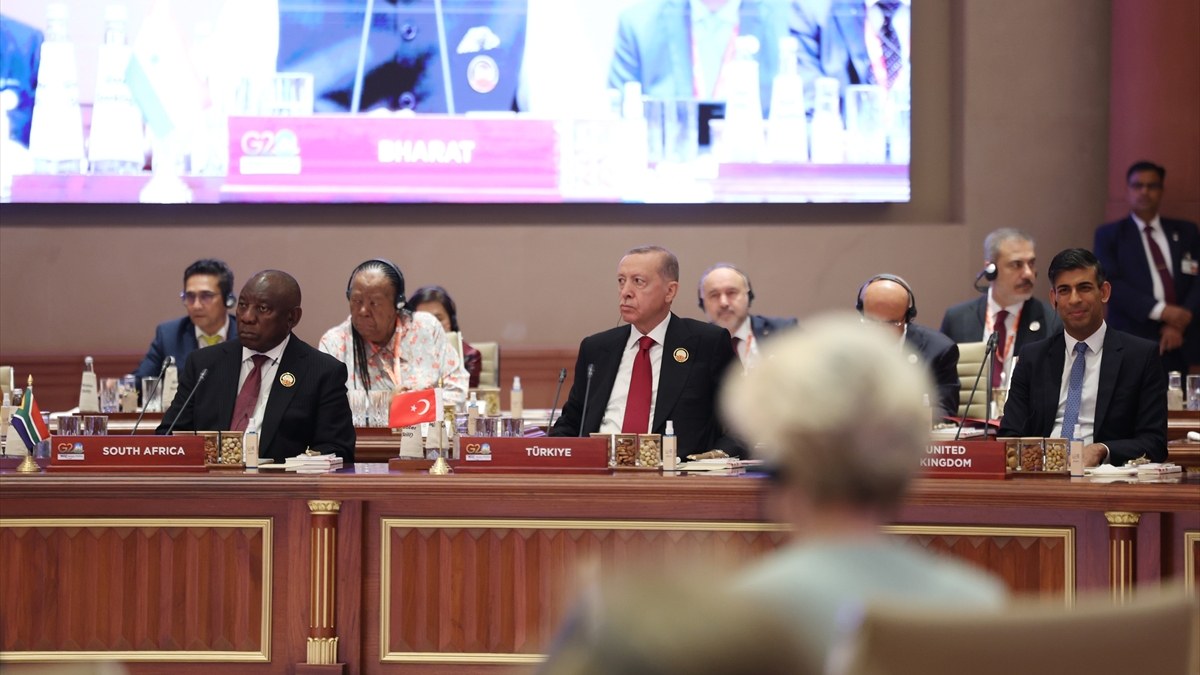 G20 Başkanlar Tepesi başladı! Cumhurbaşkanı Erdoğan birinci oturuma katıldı