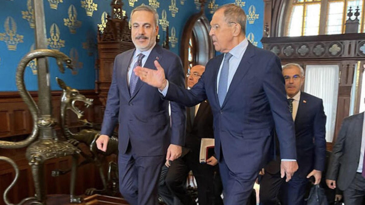 Hakan Fidan Rusya'da: Sergey Lavrov ile görüşmesi başladı