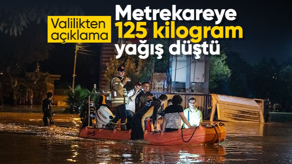 Megakent'i sel vurdu! İstanbul Valiliği açıkladı: 'Metrekareye 125 kilogram yağış düştü'