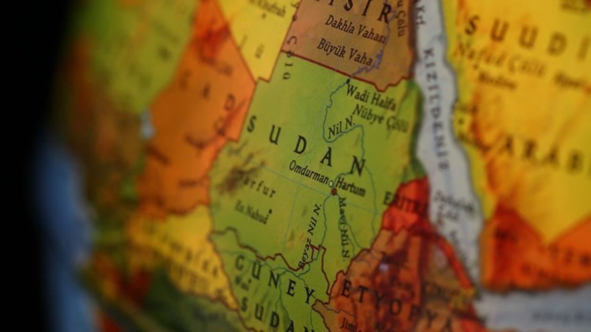Sudan'da pazar yerine düzenlenen hava taarruzunda 43 kişi öldü