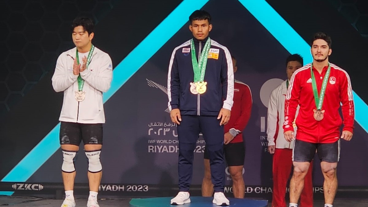 Ulusal halterci Muhammed Furkan Özbek, dünya üçüncüsü oldu